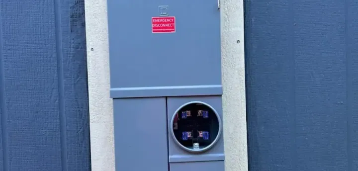 200-amp Square D meter main panel upgrade on a Sacramento area home