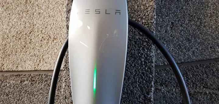 Level 2 EV charger installation eligible for SMUD rebates